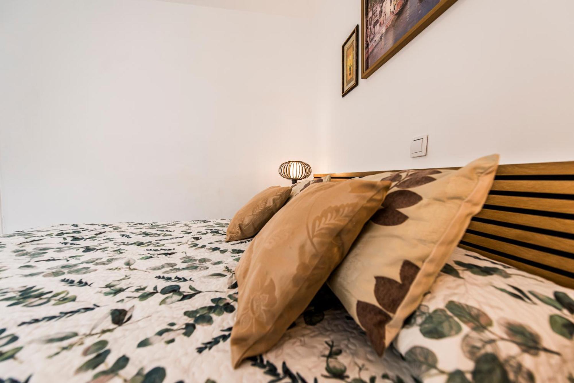 Appartement Encantador En Barajas By Bebalmy