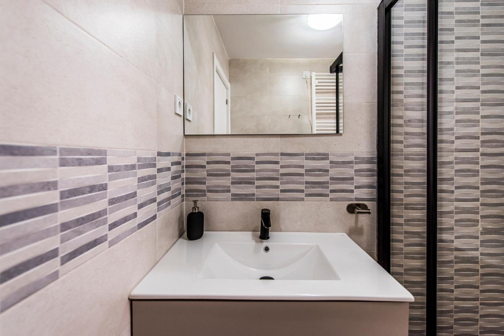 Appartement Encantador En Barajas By Bebalmy *